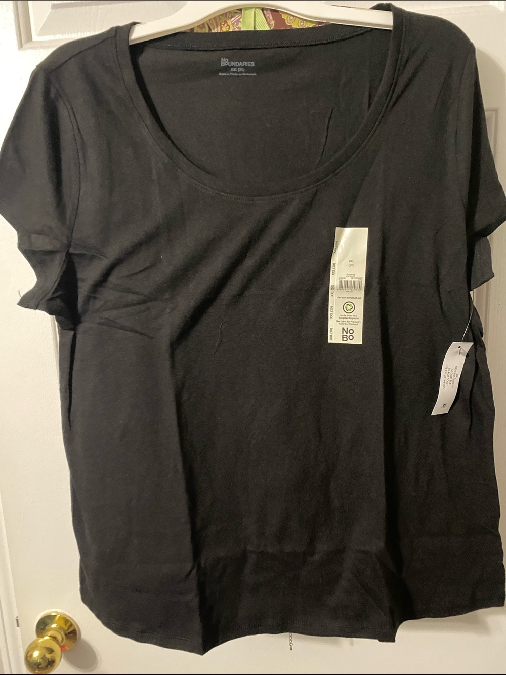 NWT- NoBoundaries Black Scoop Neck Short Sleeve Tee Size 20(XXL)